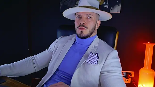 AngeloEric online show from January 2025 05:34:01 AM