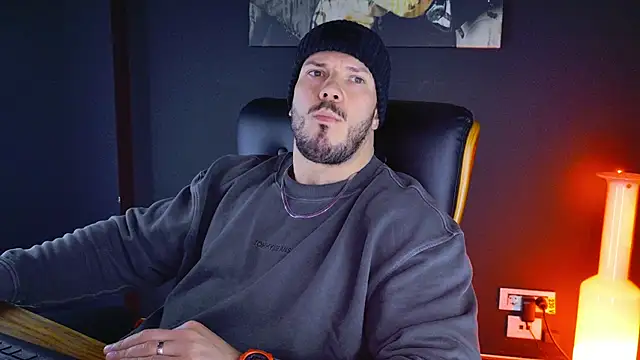 AngeloEric online show from January 2025 02:35:01 PM