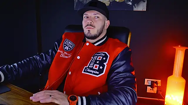 AngeloEric online show from February 2025 05:21:01 AM