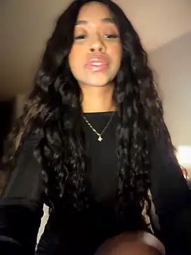 Snapshot of bella__honey chatting on February 2026 02:23:01 AM bella honey online show from February 2026 02:23:01 AM