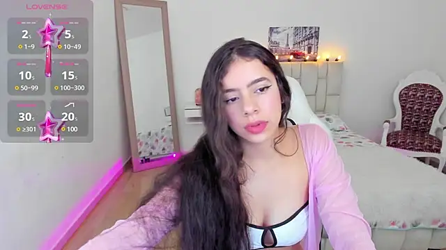 zoe turnner 18 online show from December 2024 11:46:01 AM