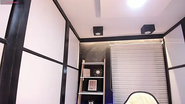 lilithTeen1  online show from February 2025 07:56:02 AM