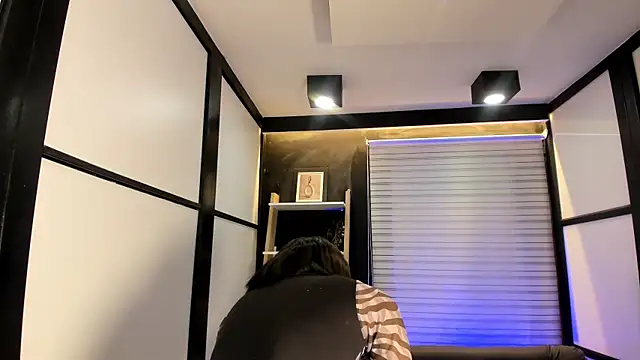 lilithTeen1  online show from March 2025 05:08:01 AM