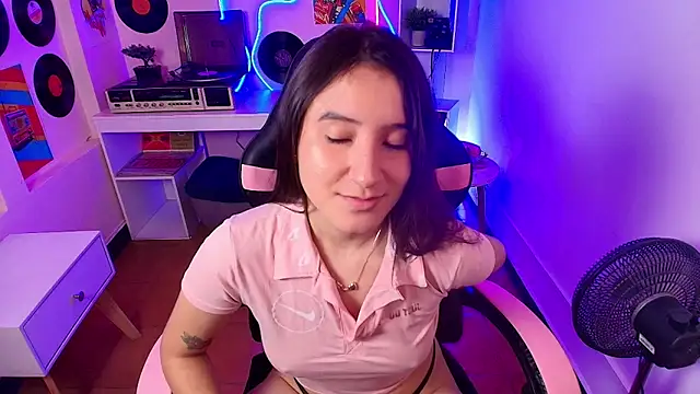 sweetyy lollipop online show from March 2025 11:44:02 AM