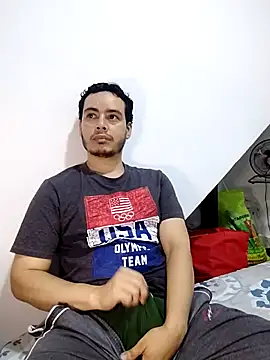 Snapshot of Gasparin32 chatting on April 2026 02:22:02 AM Gasparin32 online show from April 2026 02:22:02 AM