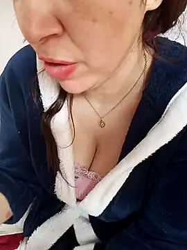 Snapshot of jijijoudia chatting on January 2025 04:01:02 PM jijijoudia online show from January 2025 04:01:02 PM