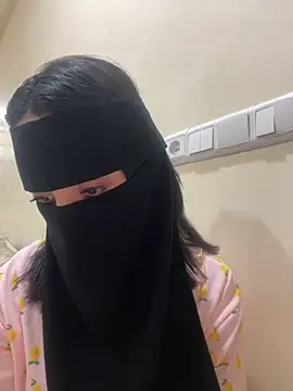 Snapshot of jijijoudia chatting on October 2025 11:51:02 PM jijijoudia online show from October 2025 11:51:02 PM