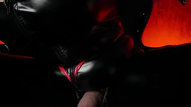 Carolina Arias online show from March 2025 12:50:02 AM