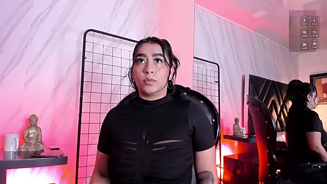 Snapshot of Carolina_Arias chatting on February 2026 10:17:01 PM Carolina Arias online show from February 2026 10:17:01 PM