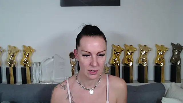 Snapshot of Texas_Patti chatting on December 2024 06:52:01 AM Texas Patti online show from December 2024 06:52:01 AM