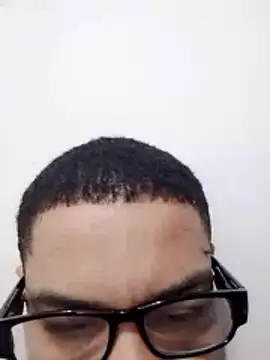 Arielmende online show from February 2026 05:16:01 PM