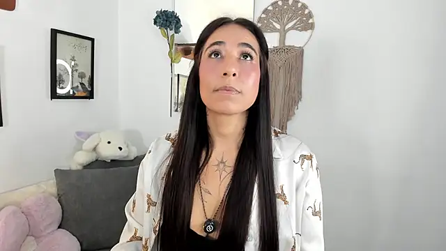 electra hunt online show from July 2026 02:39:01 AM