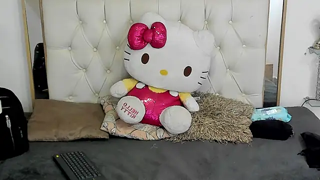 camila sex latina online show from March 2025 05:45:02 AM