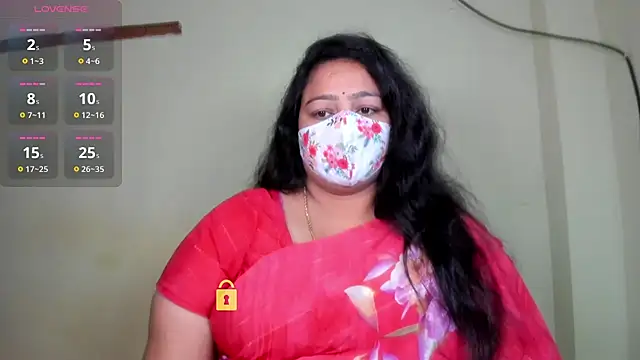 neelu-hoty online show from June 2026 08:39:02 AM