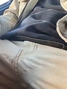 Snapshot of indosmoke chatting on December 2024 04:13:02 PM indosmoke online show from December 2024 04:13:02 PM