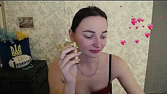  Barbie Kiss  online show from January 2025 09:33:02 AM