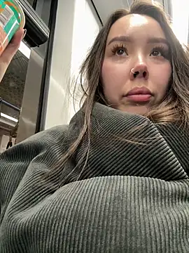 Asian Asami online show from February 2025 04:26:02 PM