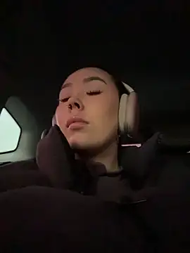 Asian Asami online show from April 2026 02:58:02 PM