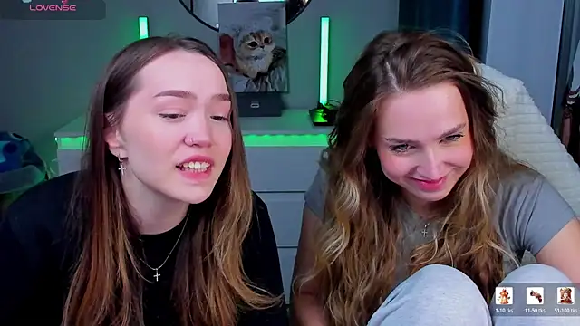 YaraKroft  online show from March 2026 08:39:01 PM