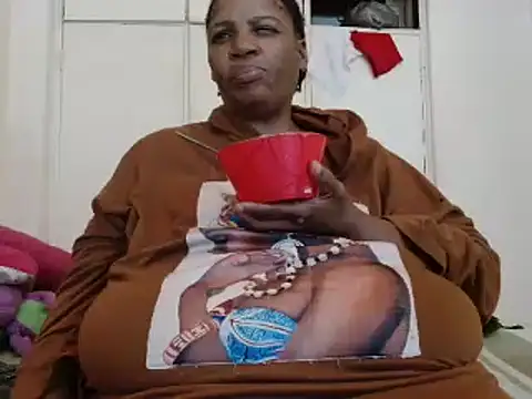 tinagiant online show from January 2025 12:26:01 PM