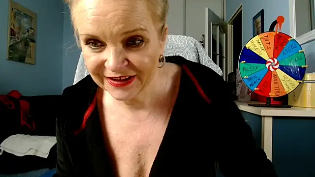 sexyjennyeu online show from January 2025 08:21:02 PM