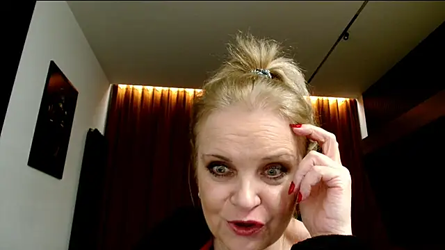 Snapshot of sexyjennyeu chatting on April 2026 08:50:01 PM sexyjennyeu online show from April 2026 08:50:01 PM