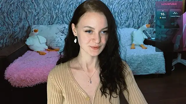 Elfanna online show from March 2025 08:22:01 PM