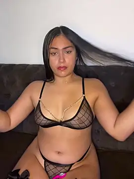 Snapshot of _Danaa chatting on March 2026 07:43:02 PM Danaa online show from March 2026 07:43:02 PM