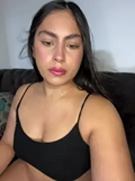 Snapshot of _Danaa chatting on April 2026 07:19:01 PM Danaa online show from April 2026 07:19:01 PM