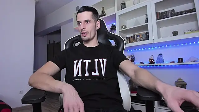 ToddClaytonn online show from January 2025 11:42:01 PM