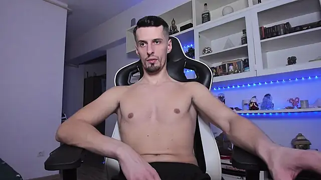 ToddClaytonn online show from February 2025 01:30:01 PM