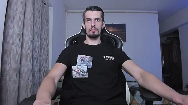 ToddClaytonn online show from September 2025 09:26:02 PM