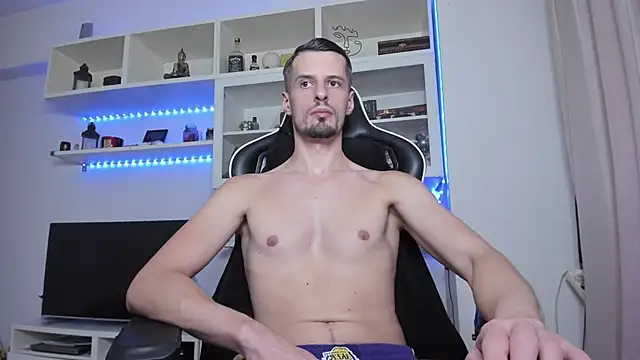 ToddClaytonn online show from September 2025 08:30:01 AM