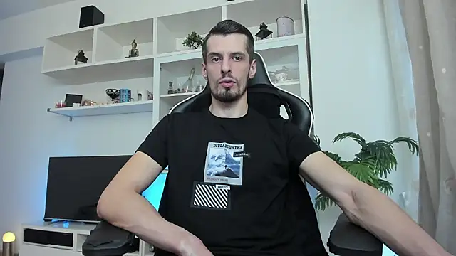 ToddClaytonn online show from March 2026 06:24:02 AM