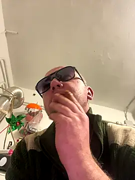 paul daniel online show from December 2025 05:31:01 PM