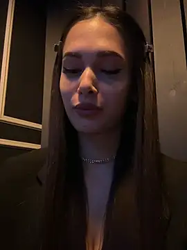 Snapshot of EricaWalls chatting on February 2025 10:31:01 PM EricaWalls online show from February 2025 10:31:01 PM