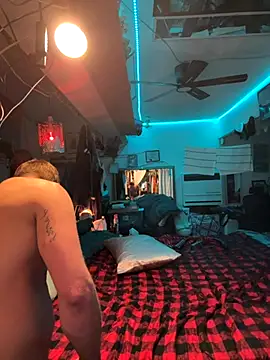 PeytonJohnn online show from September 2025 04:12:01 AM