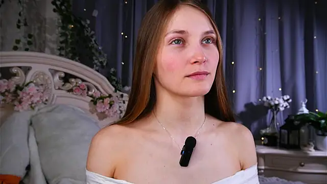 MonaEldon online show from March 2026 08:26:33 AM