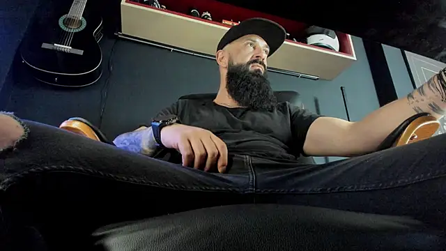 axxelrich  online show from March 2025 09:34:02 AM