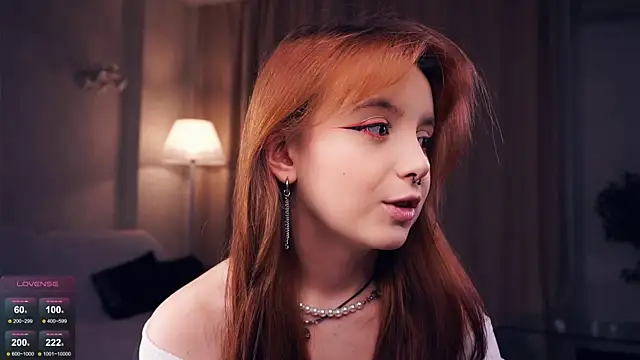 Snapshot of DevonaBucher chatting on February 2025 06:42:02 PM DevonaBucher online show from February 2025 06:42:02 PM