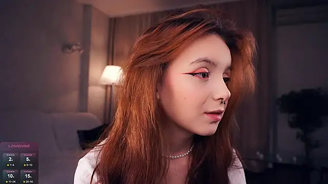 Snapshot of DevonaBucher chatting on February 2025 06:44:01 PM DevonaBucher online show from February 2025 06:44:01 PM