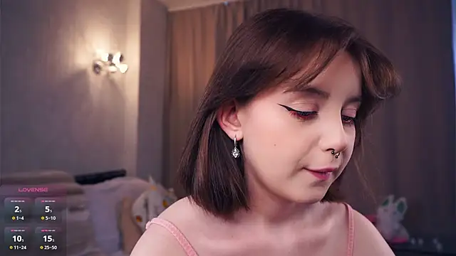 Snapshot of DevonaBucher chatting on September 2025 05:09:02 AM DevonaBucher online show from September 2025 05:09:02 AM