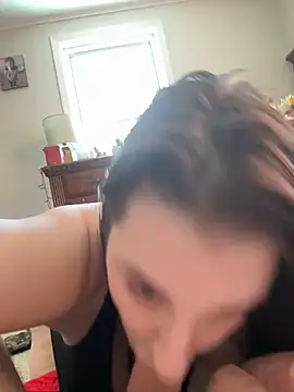 Snapshot of menaceswife chatting on December 2024 04:28:01 PM menaceswife online show from December 2024 04:28:01 PM