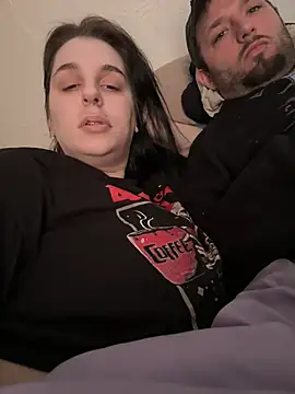 Snapshot of menaceswife chatting on January 2025 04:20:01 PM menaceswife online show from January 2025 04:20:01 PM