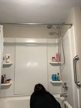 Snapshot of menaceswife chatting on March 2025 04:23:02 PM menaceswife online show from March 2025 04:23:02 PM