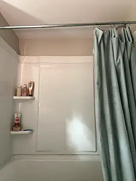 Snapshot of menaceswife chatting on September 2025 01:48:02 PM menaceswife online show from September 2025 01:48:02 PM