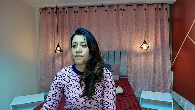 VioletaScott  online show from October 2025 02:51:02 PM