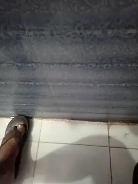 kunalmishra2003 online show from December 2025 02:50:02 AM