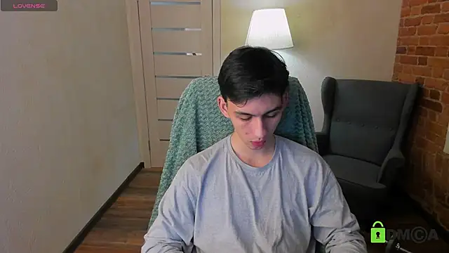 Snapshot of Ul_Tima chatting on December 2024 08:50:01 PM Ul Tima online show from December 2024 08:50:01 PM