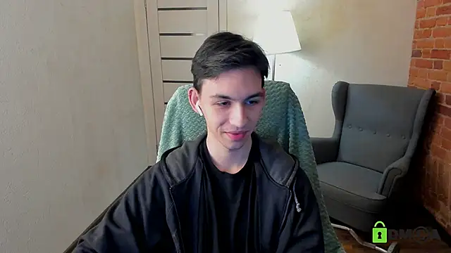 Snapshot of Ul_Tima chatting on December 2024 08:40:01 PM Ul Tima online show from December 2024 08:40:01 PM